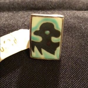 Sterling Silver Statement Ring w. Turquoise Design